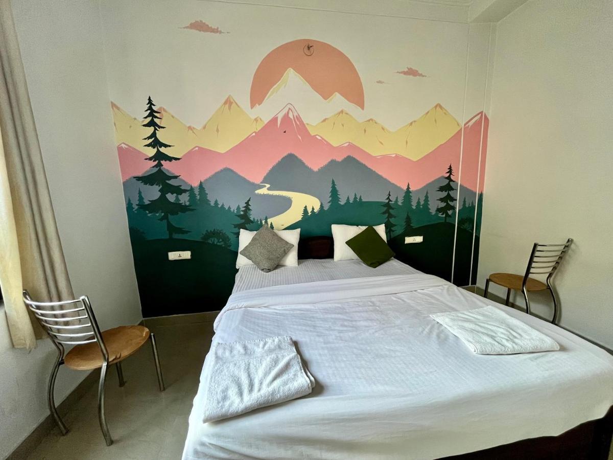 Joey'S Homestay Рішикеш Екстер'єр фото
